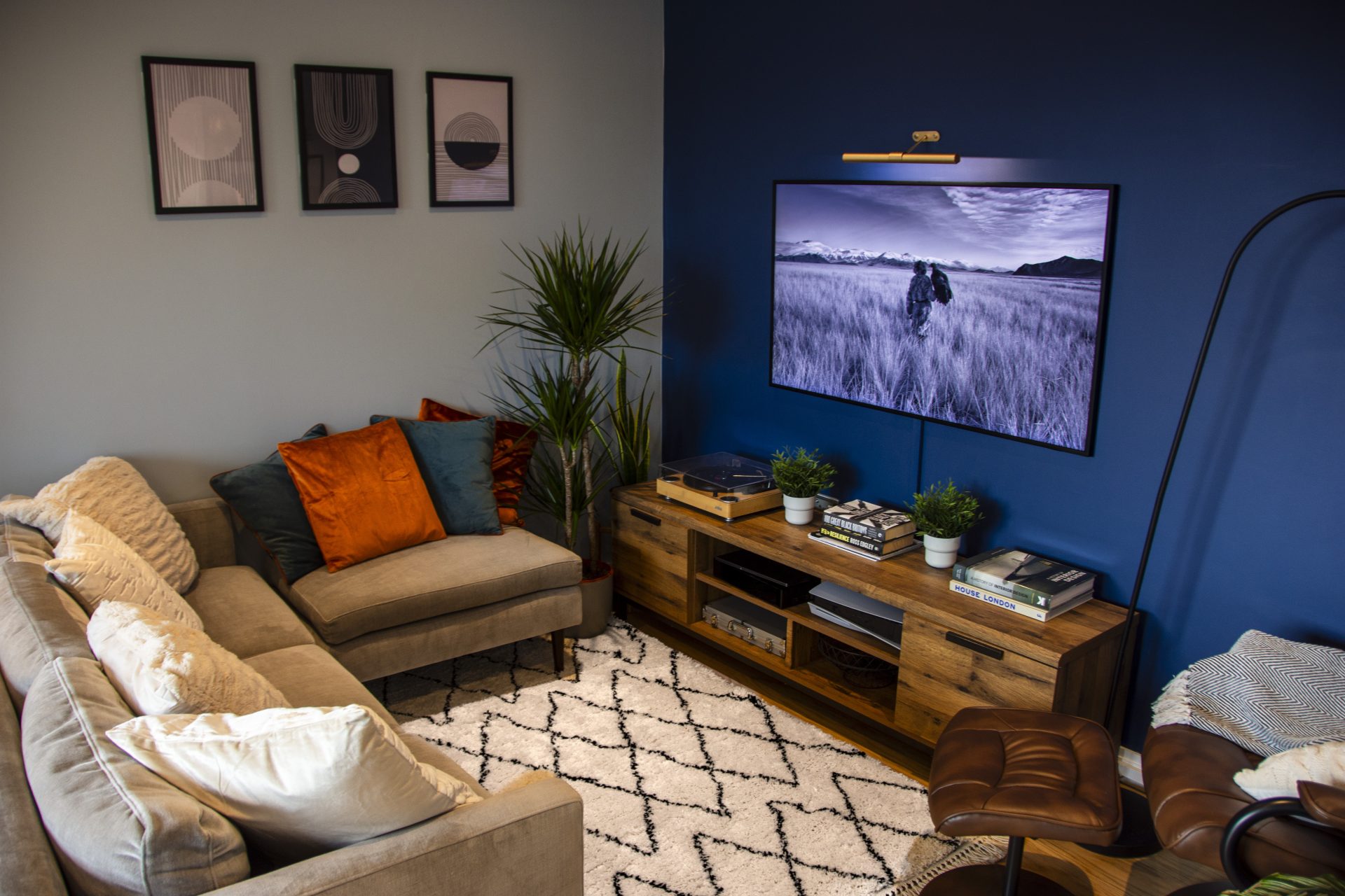 East London Living Room styled by Gytha Chinweze of Chinza Interiors